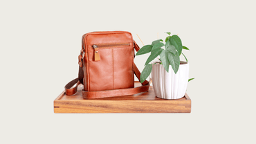 Brown Leather Shoulder Bag: Men's Crossbody Satchel