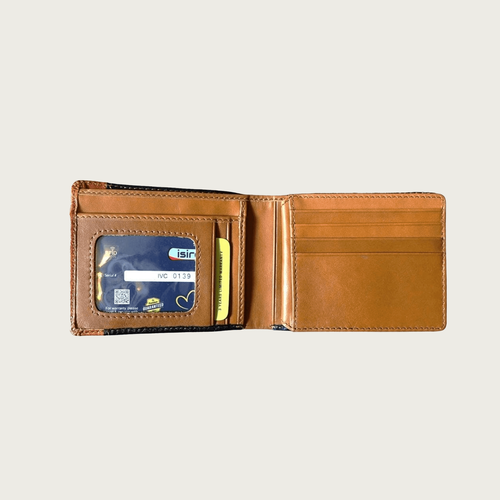 Premium Black Men's Bifold Wallet - Isiro Canada