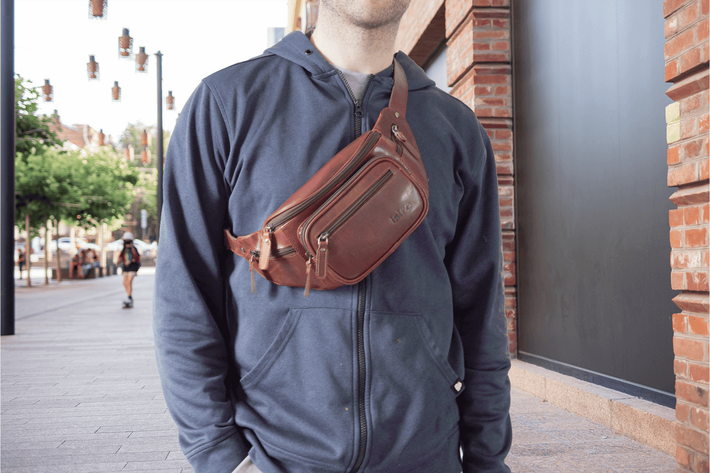 Cedric Leather Crossbody Sling-isiro Canada